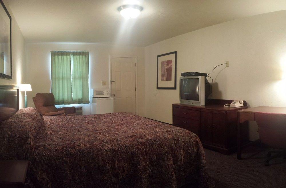 West Plains Motel * West Plains