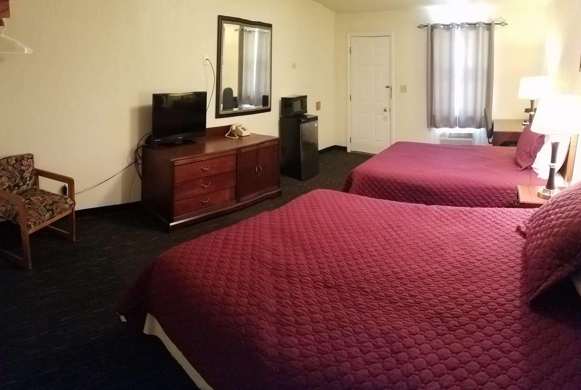 West Plains Motel * West Plains